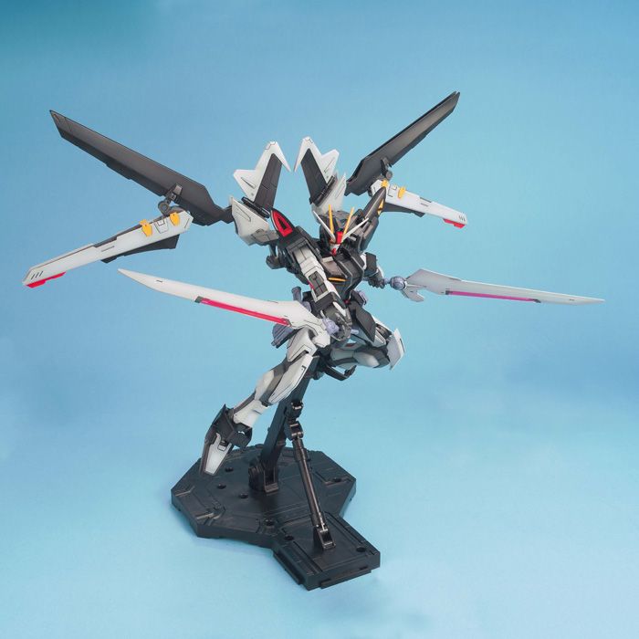Gundam 1/100 MG Seed CE:73: Stargazer GAT-X105E+AQM/E-X09S Strike Noir Model Kit