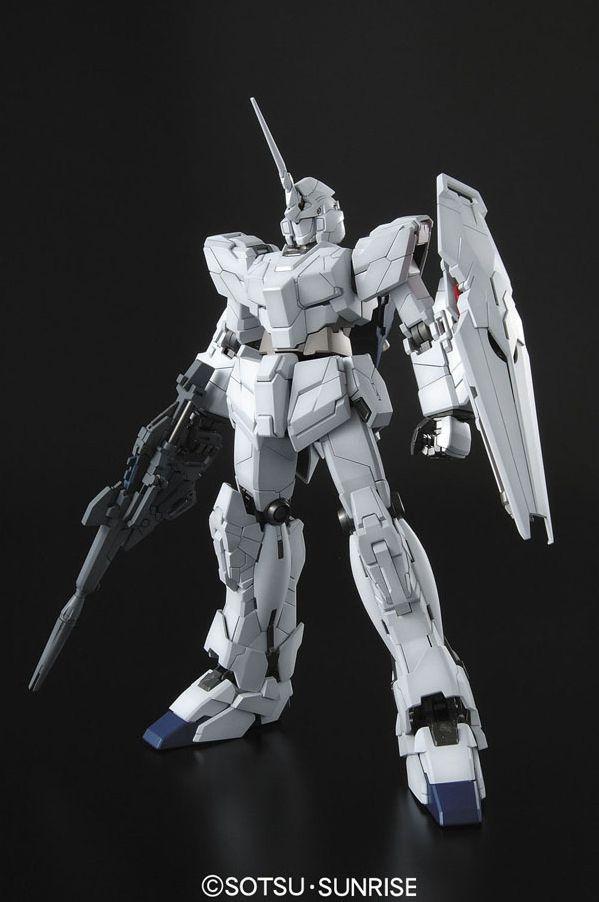 Gundam 1/100 MG RX-0 Unicorn Gundam (OVA) Full Psycho-Frame Model Kit