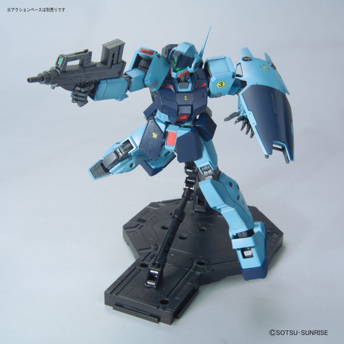 Gundam 1/100 MG 0080: War In The Pocket RGM-79SP GM Sniper II (2) Model Kit