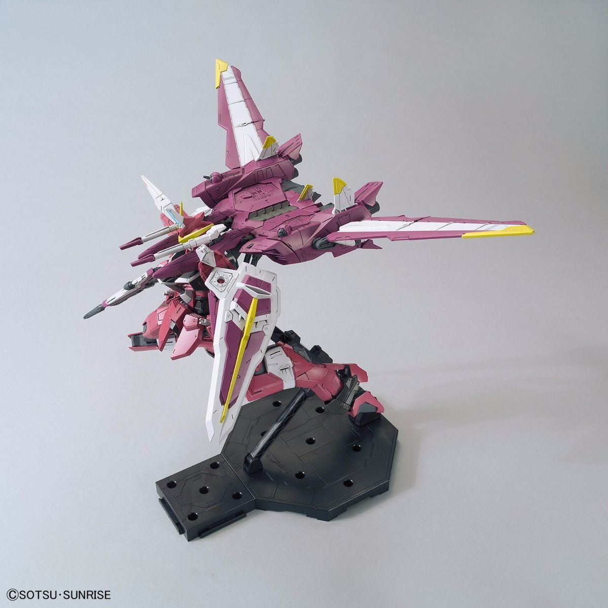Gundam 1/100 MG Seed ZGMF-X09A Justice Z.A.F.T Model Kit
