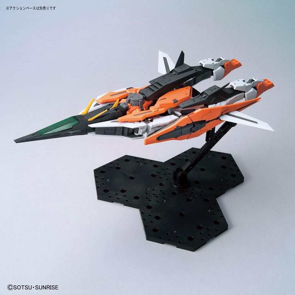 Gundam 1/100 MG Gundam 00 GN-003 Gundam Kyrios Mobile Suit Model Kit