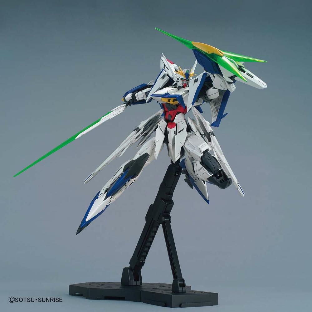 Gundam 1/100 MG Seed MSV MVF-X08 Eclipse Gundam Model Kit
